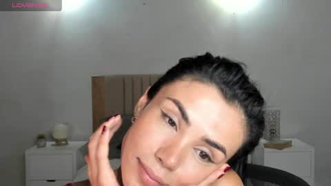 Snapshot of anahenao chatting on July 10, 2026, 10:34 pm Ana Henao or Annie... Follow me ahenaocb Insta X online show from July 10, 2026, 10:34 pm