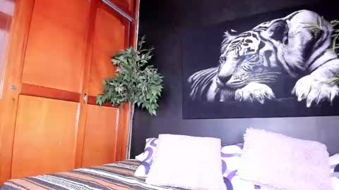 Anahi online show from February 20, 2025, 2:51 am