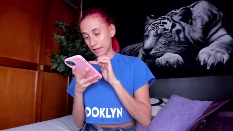 Anahi online show from March 5, 2025, 2:46 am