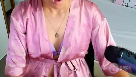 Snapshot of anahi_maite chatting on January 13, 2025, 6:59 pm Anahi online show from January 13, 2025, 6:59 pm