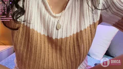 Snapshot of anahi_maite chatting on January 31, 2025, 11:24 pm Anahi online show from January 31, 2025, 11:24 pm