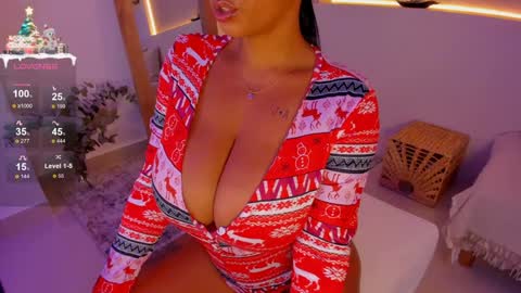 Ana online show from December 21, 2024, 3:09 pm