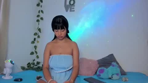 Snapshot of anahirivera chatting on December 18, 2025, 11:49 am Anahi Rivera online show from December 18, 2025, 11:49 am