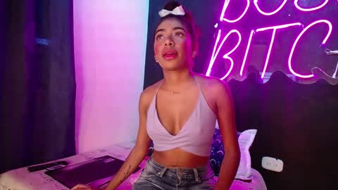 anais  cooper  online show from December 6, 2024, 7:23 pm