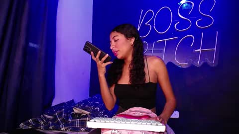 anais  cooper  online show from December 15, 2024, 6:48 pm