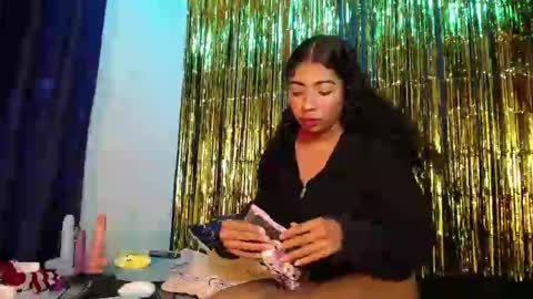anais  cooper  online show from January 14, 2025, 10:02 pm