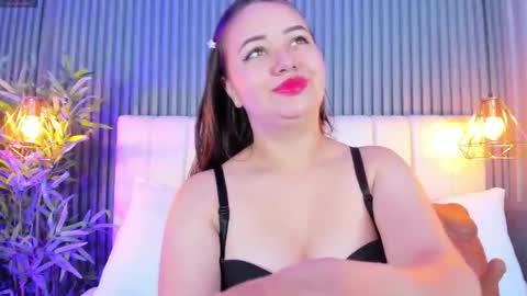  Anais clark  online show from September 17, 2025, 11:34 am