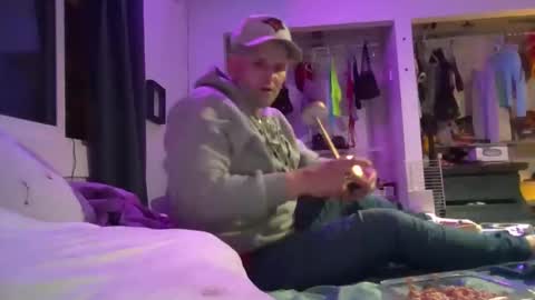 2freaks1cam online show from February 7, 2026, 9:02 am