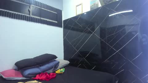 Analia smith online show from January 18, 2026, 4:27 am