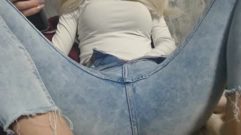 analove200 online show from January 31, 2025, 3:00 pm