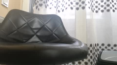 analove200 online show from February 15, 2025, 7:38 am