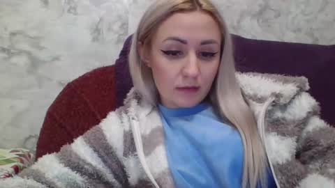analqueen2024 online show from December 30, 2024, 4:51 pm