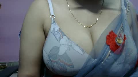 anamika794088 online show from February 22, 2025, 11:46 am