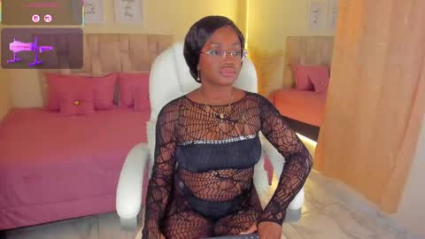 A N A  my connection hours are from 600 pm to 12 pm Colombian time online show from April 23, 2026, 12:29 pm