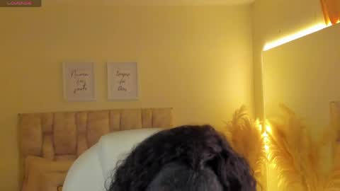 A N A  my connection hours are from 600 pm to 12 pm Colombian time online show from April 30, 2026, 1:45 am