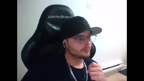 anarchyy1994 online show from March 19, 2026, 6:39 am