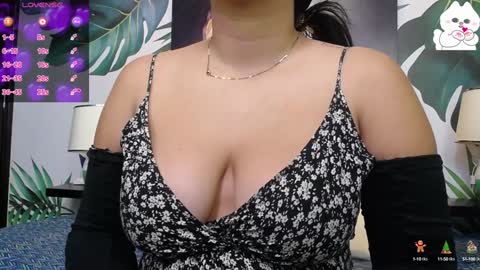 Snapshot of anashalimar_ chatting on February 1, 2025, 10:26 am Anashalimar online show from February 1, 2025, 10:26 am