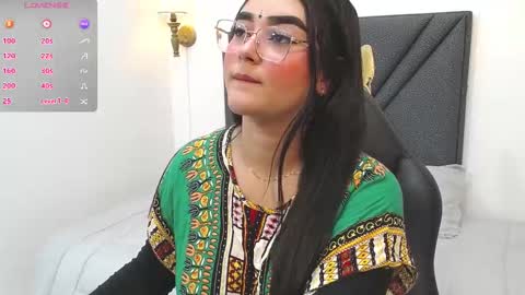 Snapshot of anashalimar_ chatting on February 12, 2025, 3:05 pm Anashalimar online show from February 12, 2025, 3:05 pm