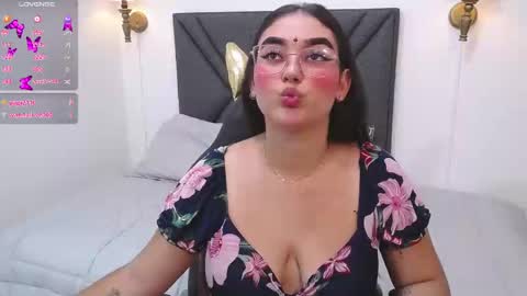 Snapshot of anashalimar_ chatting on February 27, 2025, 3:05 pm Anashalimar online show from February 27, 2025, 3:05 pm