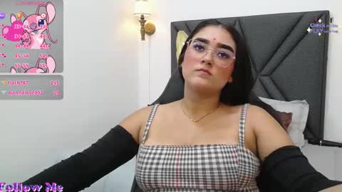 Snapshot of anashalimar_ chatting on March 8, 2025, 3:56 pm Anashalimar online show from March 8, 2025, 3:56 pm