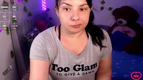 Snapshot of anaspark chatting on October 6, 2025, 1:19 pm Ana online show from October 6, 2025, 1:19 pm