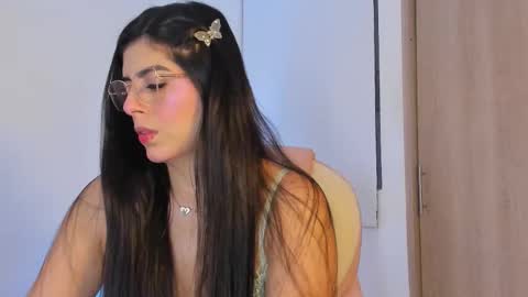 Anastacia online show from February 17, 2026, 4:42 am