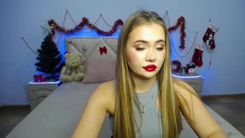 anastacyyellig online show from January 7, 2025, 1:49 am