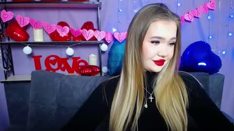 anastacyyellig online show from February 13, 2025, 8:13 pm