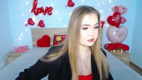 anastacyyellig online show from February 15, 2025, 3:52 am