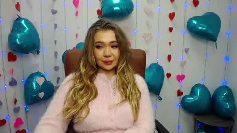 anastacyyellig online show from February 16, 2025, 6:21 am