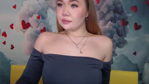 anastacyyellig online show from February 19, 2025, 9:03 pm