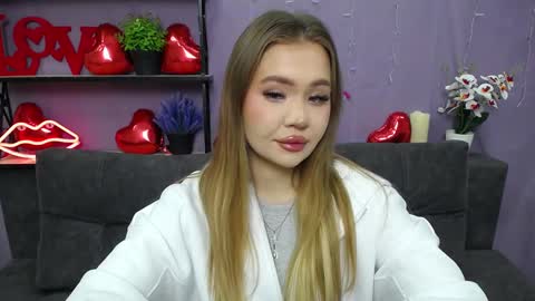 anastacyyellig online show from March 4, 2025, 9:00 pm