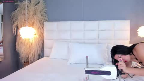 A N A S T A S I A online show from December 18, 2025, 5:19 pm