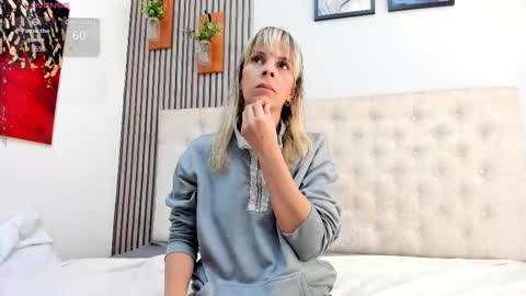 anastasia online show from November 21, 2025, 11:42 am