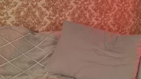 Snapshot of anayalowe chatting on June 18, 2026, 9:14 am anayalowe online show from June 18, 2026, 9:14 am