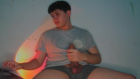 Snapshot of ancoder2912 chatting on May 26, 2026, 4:52 am Andres online show from May 26, 2026, 4:52 am