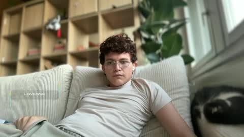 Snapshot of anddres_boss chatting on November 4, 2025, 4:06 pm Tell Me ANDRESS ----- online show from November 4, 2025, 4:06 pm