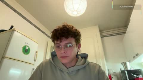 Snapshot of anddres_boss chatting on February 11, 2026, 12:37 am Tell Me ANDRESS ----- online show from February 11, 2026, 12:37 am