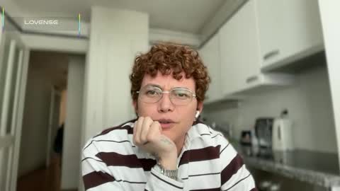 Snapshot of anddres_boss chatting on April 15, 2026, 2:24 pm Tell Me ANDRESS ----- online show from April 15, 2026, 2:24 pm