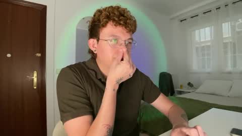 Snapshot of anddres_boss chatting on May 2, 2026, 11:37 am Tell Me ANDRESS ----- online show from May 2, 2026, 11:37 am