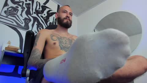 Snapshot of anders_x chatting on May 4, 2026, 10:50 pm Andrs - online show from May 4, 2026, 10:50 pm