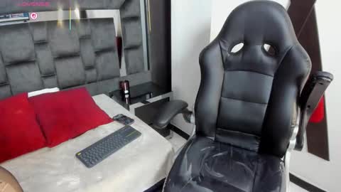 andiejones online show from September 16, 2025, 1:34 pm