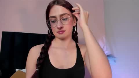 Andra Cyrus online show from February 23, 2026, 11:46 pm