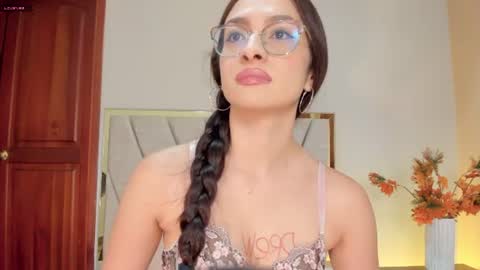 Snapshot of andracyruss chatting on June 14, 2026, 2:30 pm Andra Cyrus online show from June 14, 2026, 2:30 pm