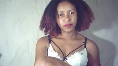 Snapshot of andre415913 chatting on February 19, 2026, 2:35 pm andre415913 online show from February 19, 2026, 2:35 pm