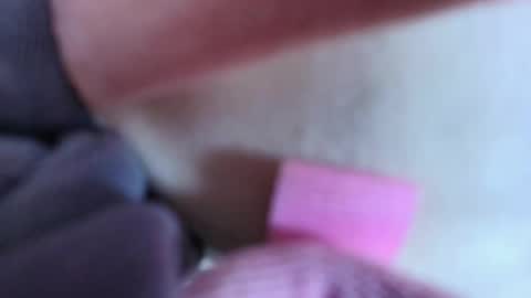 andre_lezcano online show from April 25, 2026, 7:22 pm