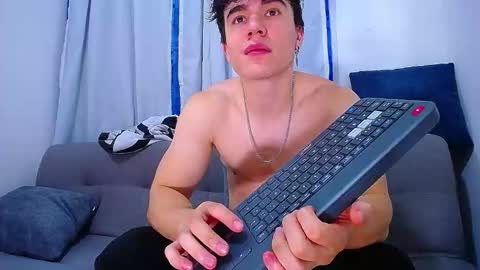 Snapshot of andre_parker chatting on September 16, 2025, 1:50 am Andre Parker online show from September 16, 2025, 1:50 am