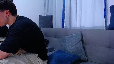 Snapshot of andre_parker chatting on October 19, 2025, 1:06 am Andre Parker online show from October 19, 2025, 1:06 am