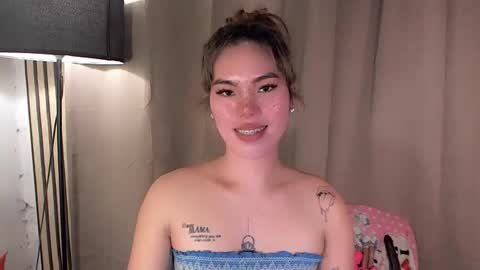 andrea06121998 online show from April 30, 2026, 9:30 pm