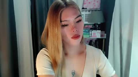 Snapshot of andrea06121998 chatting on June 16, 2026, 5:04 pm andrea06121998 online show from June 16, 2026, 5:04 pm